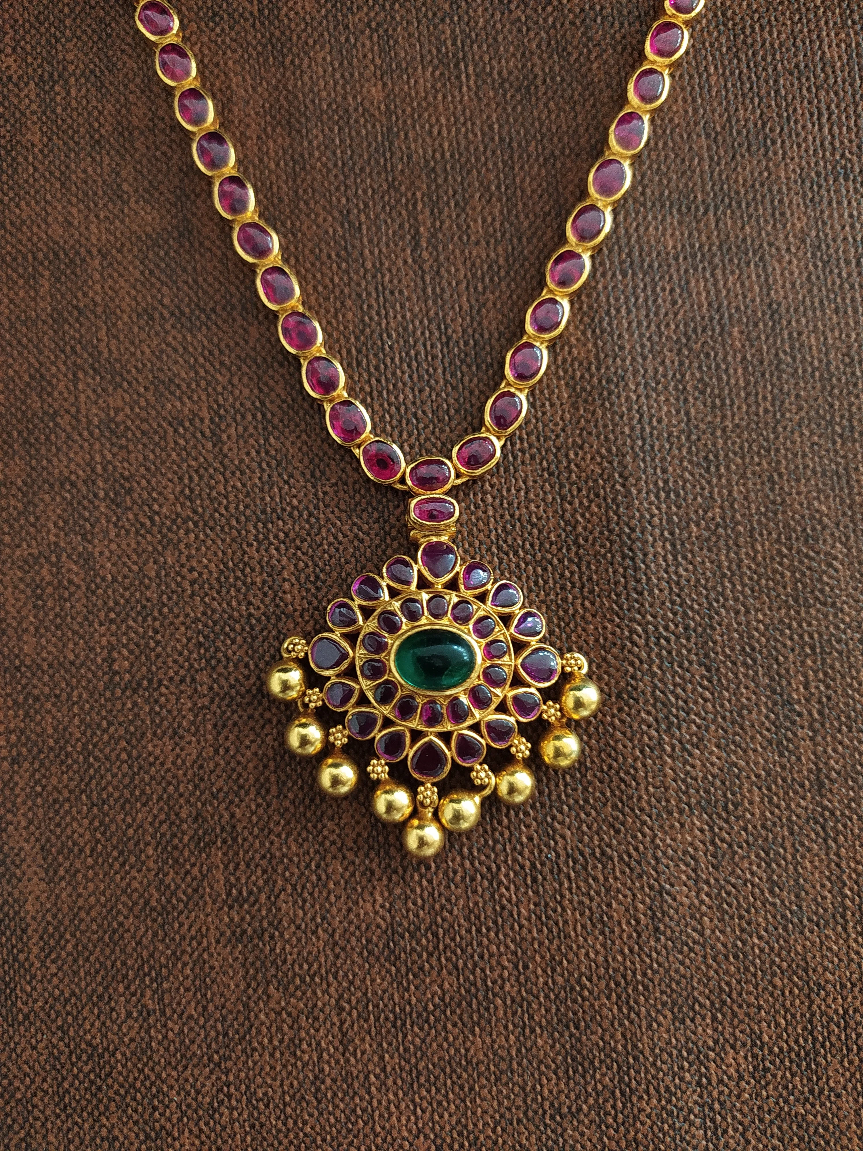 92.5 Pure Silver Ruby Necklace Having Center Emerald Stone
