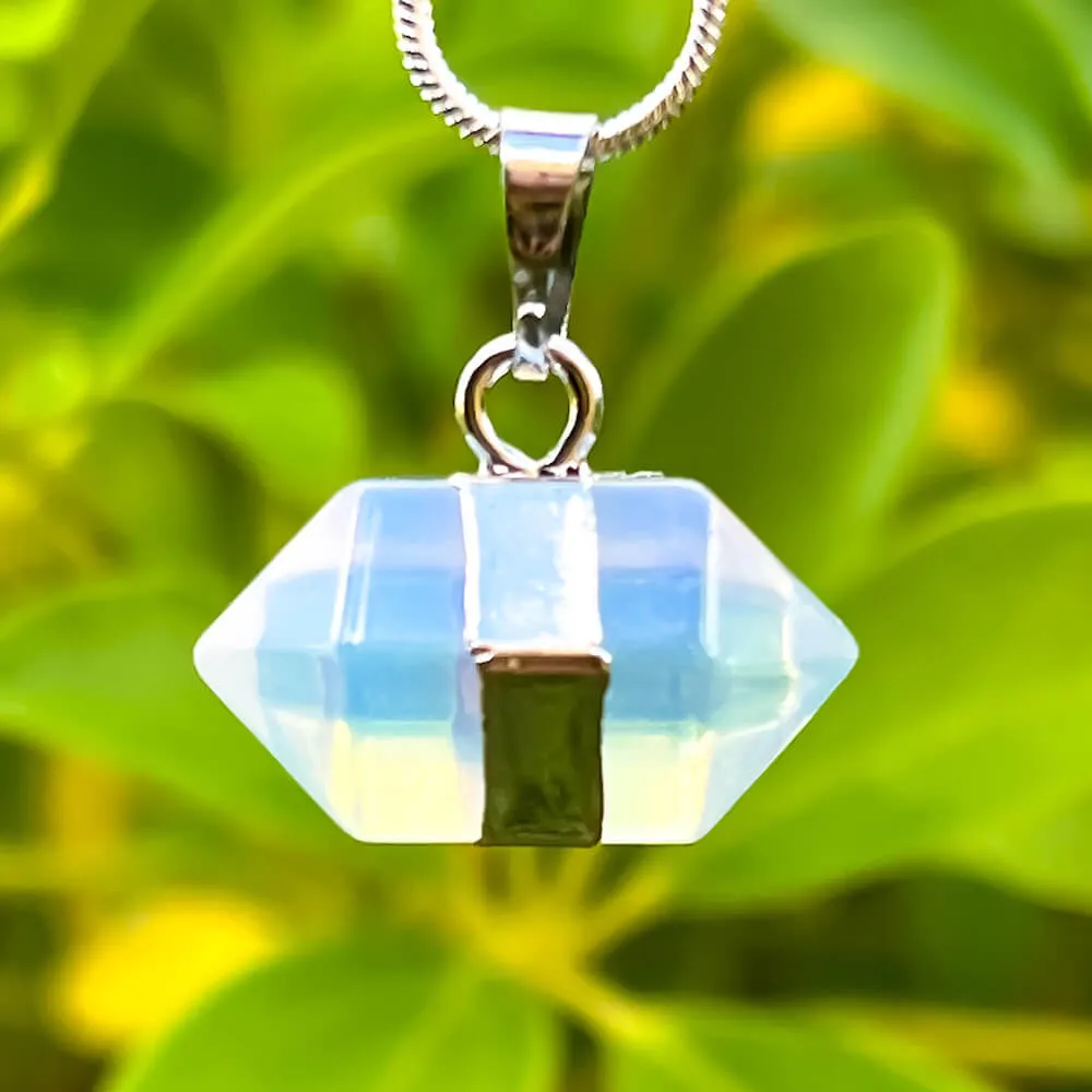 Horizontal Double Point Crystal Necklace