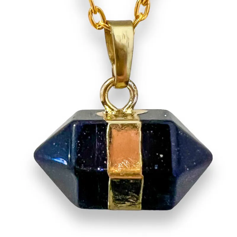Horizontal Double Point Crystal Necklace