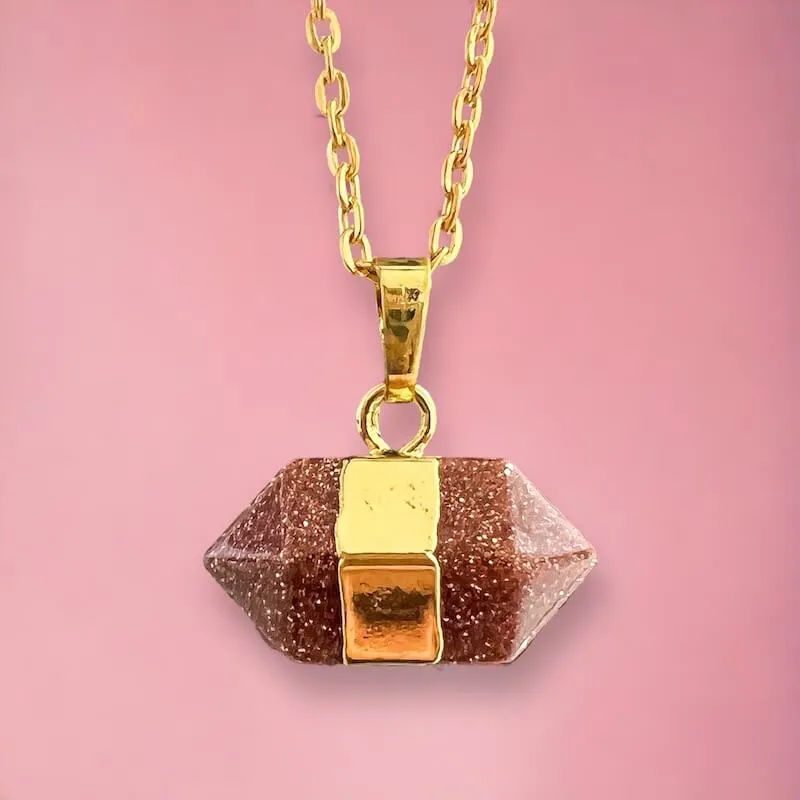 Horizontal Double Point Crystal Necklace