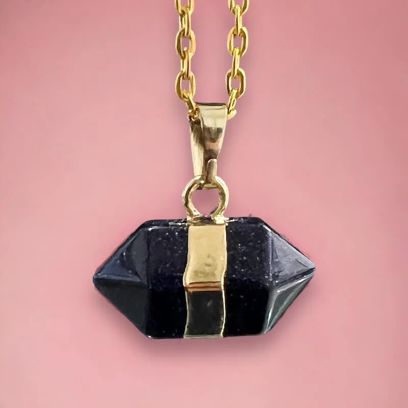 Horizontal Double Point Crystal Necklace