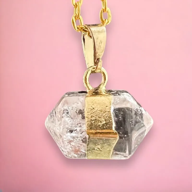 Horizontal Double Point Crystal Necklace