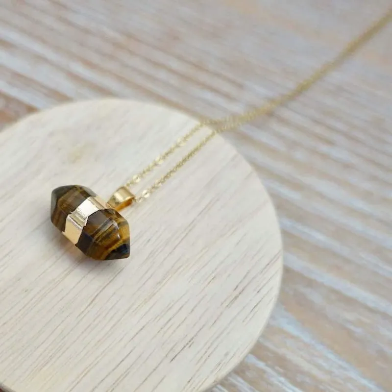 Horizontal Double Point Crystal Necklace