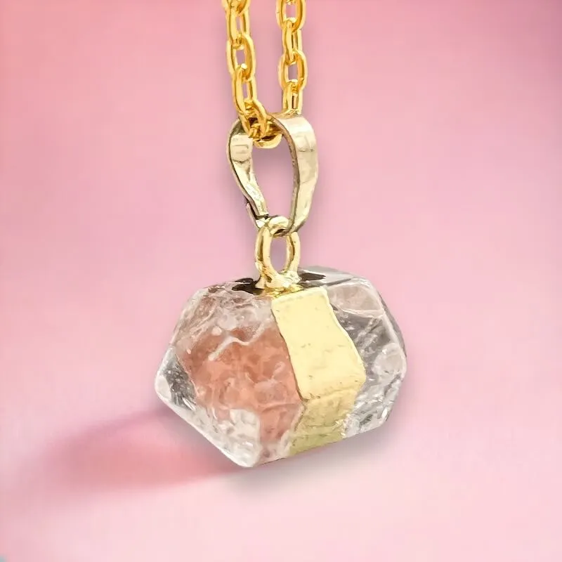 Horizontal Double Point Crystal Necklace