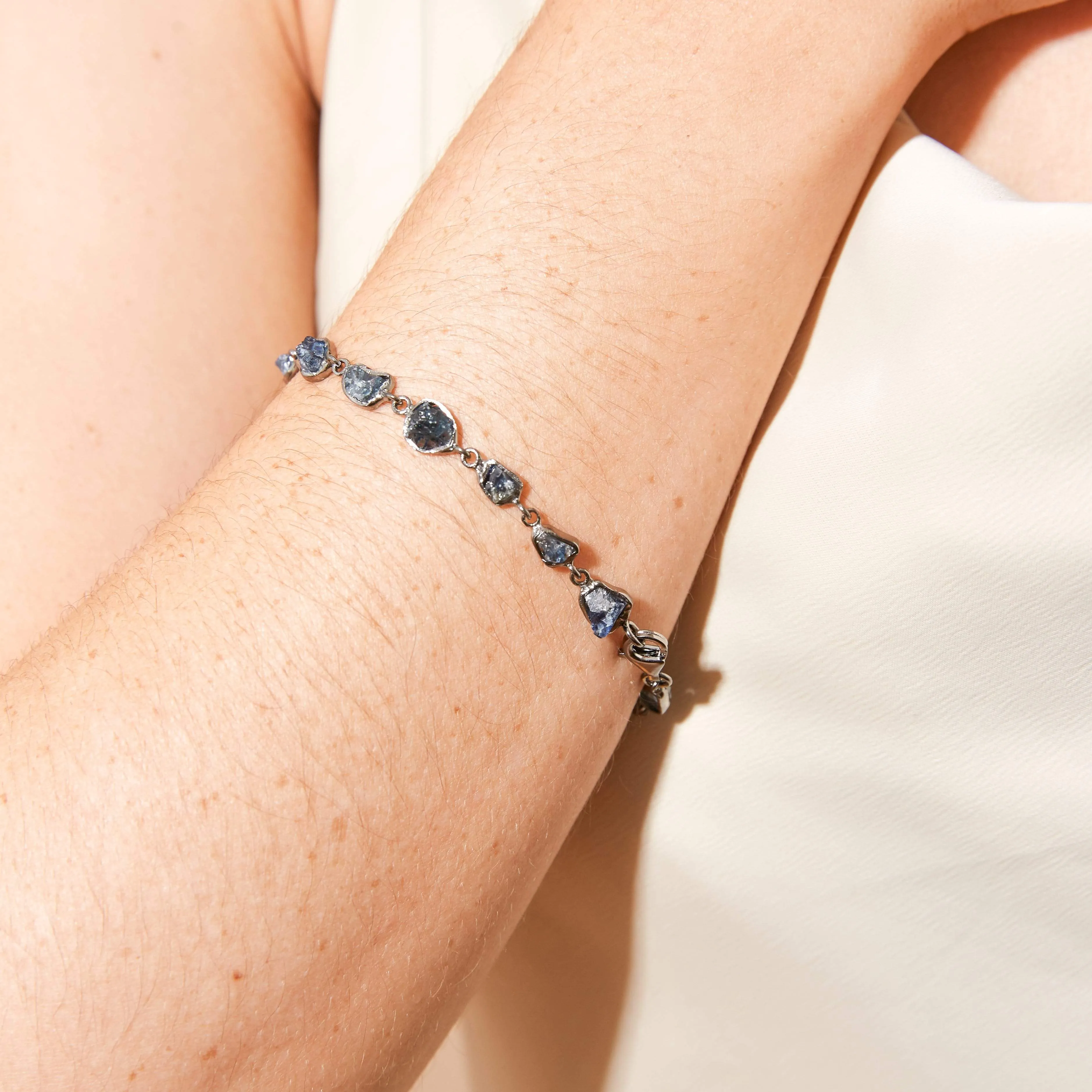 Nycto Dark Sapphire Bracelet